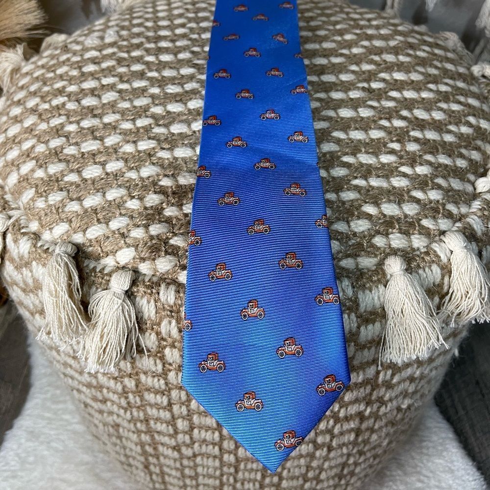 Cape Cod Neckwear Blue Red Truck Mens Tie 100% silk